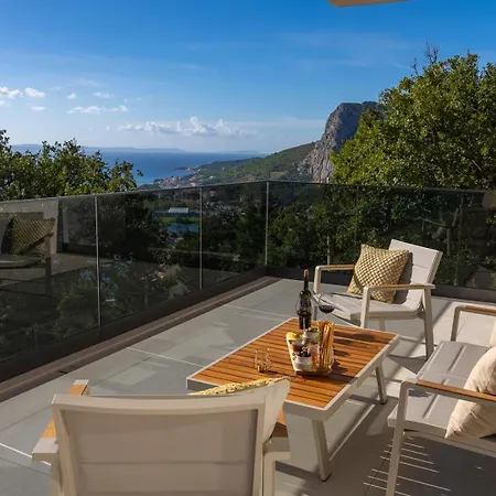 Luxury La Mirada Villa