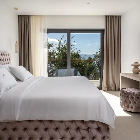 Villa Luxury La Mirada *