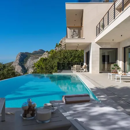 Villa Luxury La Mirada Omis