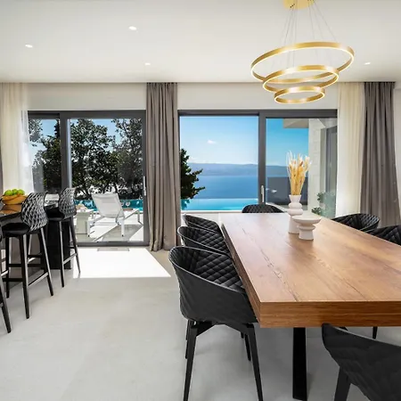 Villa Luxury La Mirada