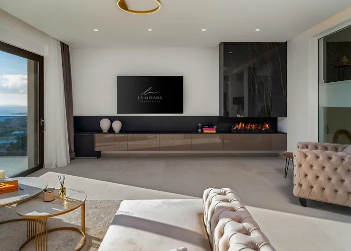 Luxury La Mirada 奥米什